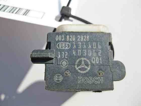 Mercedes-Benz  A0038202926 Датчик удару Bosch GL X164 ML W164 CL C216 S-Class W221 R-Class W251 Одесса