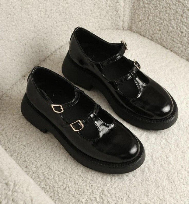 Jasmine Туфли женские Jasmine черные лаковые натуральная кожа классические на низком ходу разме Коломыя - изображение 1