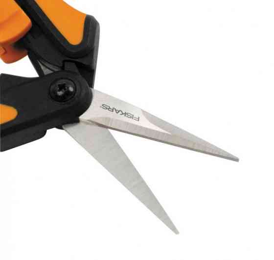 Ножницы универсальные Fiskars Solid™ Micro-Tip SP13 (1051600) Нововолынск