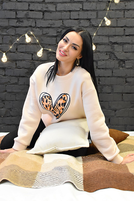 Теплый батник женский оверсайз 