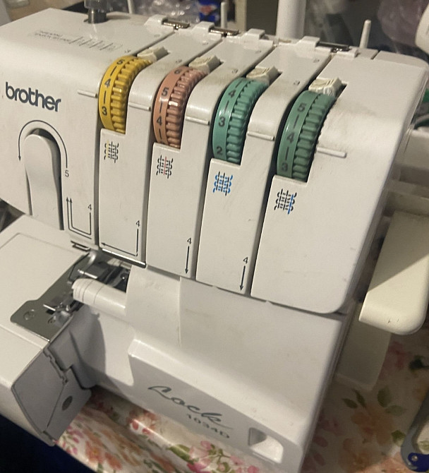 Оверлок на 4 нитки брендовий налаштований робочий налаштований. Харків - фото 3