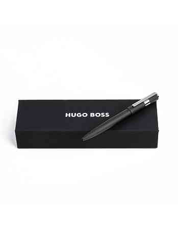 Кулькова ручка Hugo Boss Gear Pinstripe Black/Chrome Ровно