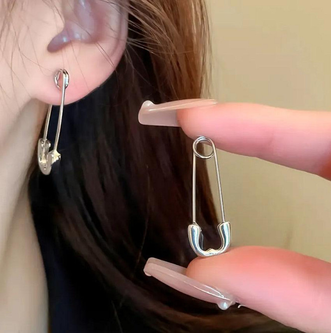 Серьги в форме булавки Модные трендовые украшения для ушей, универсальный аксессуар для мужчин и жен Киев - изображение 1