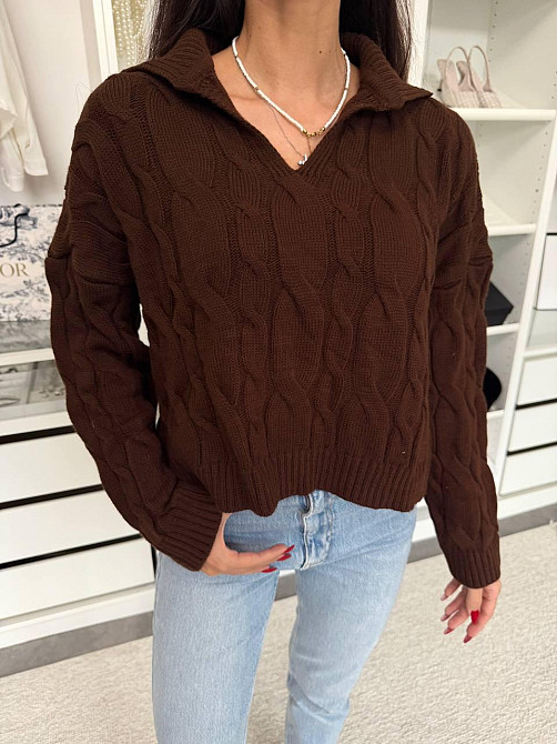 Женский теплый базовый свитер с воротником поло 50% коттон / 50% акрил Шоколад Одесса - изображение 2