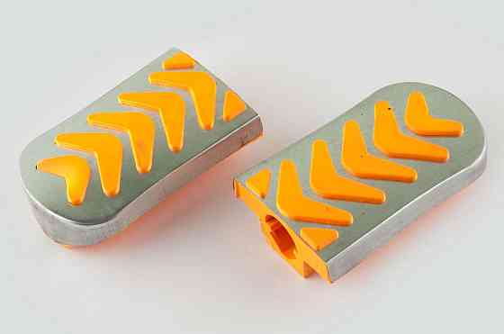 Гумки підніжок водія мопед Дельта (жовті із хромованою вставкою ) Мукачево