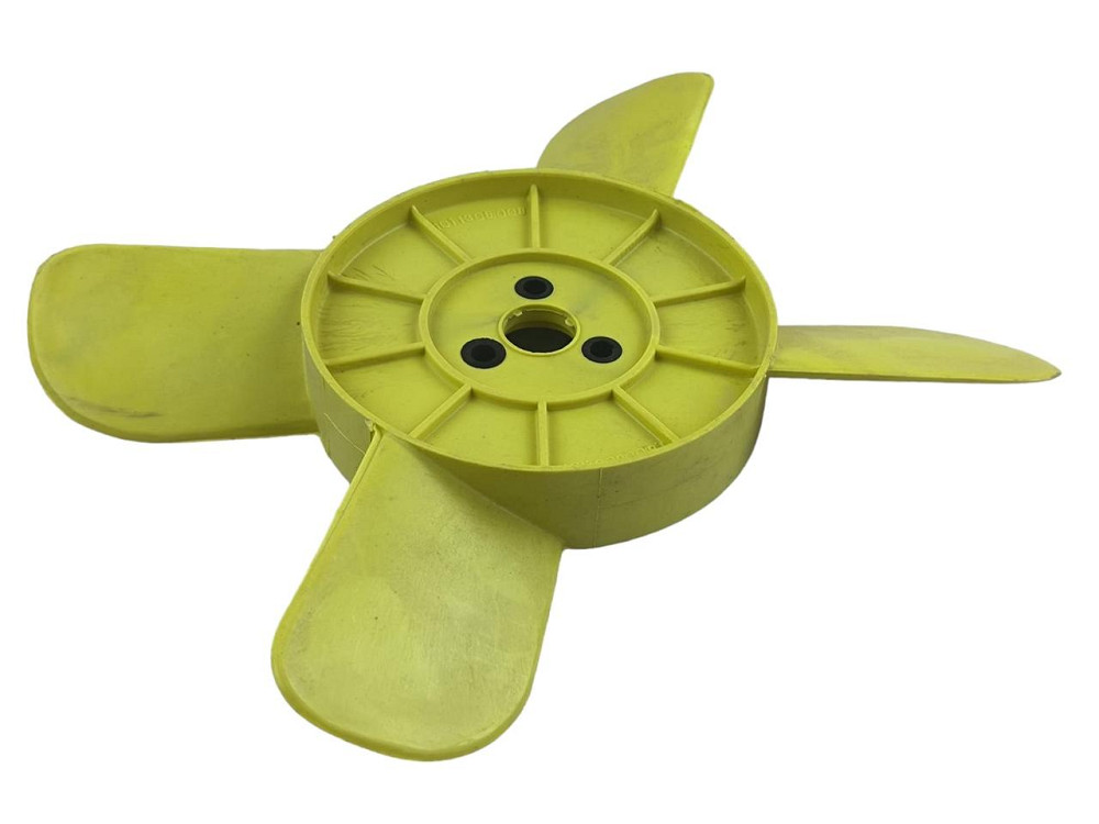 Вентилятор 2101, 2102, 2103, 2104, 2105, 2106, 2107, 2121 (4 лопасти, желтые) радиатора Мукачево - изображение 1