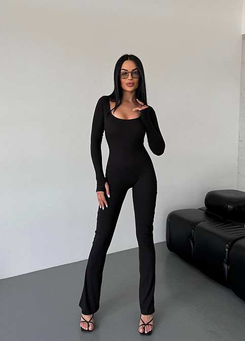 Жіночий стильний повсякденний комбінезон, щільний рубчик трикотаж. Чорний, 46/48 Одеса - фото 1