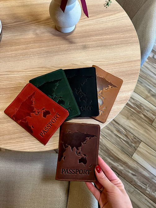 Кожаная обложка для паспорта с надписью Ukraine Киев - изображение 3