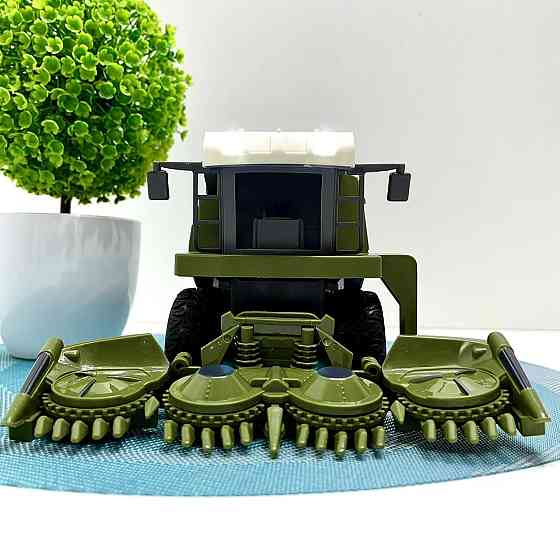 Комбайн на радіокеруванні LIMO TOY з гумовими колесами 21 см Зелений (M 4949) Чернігів