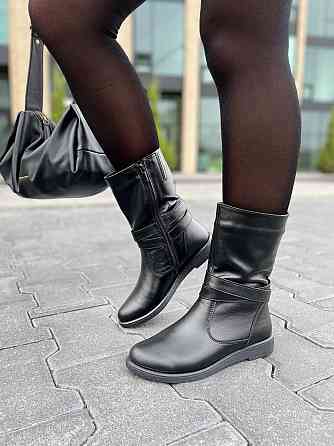 Напівчоботи жіночі ЭММА 01 чорні натуральна шкіра висота 21 см обхват 29-32 см розміри 36-40 (2 Коломия