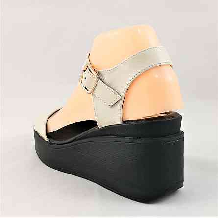 Жінки Сандалія Кожані Босоножки на Танкетці Платформа Білі Літні (розміри: 37) - 73-6 Дніпро