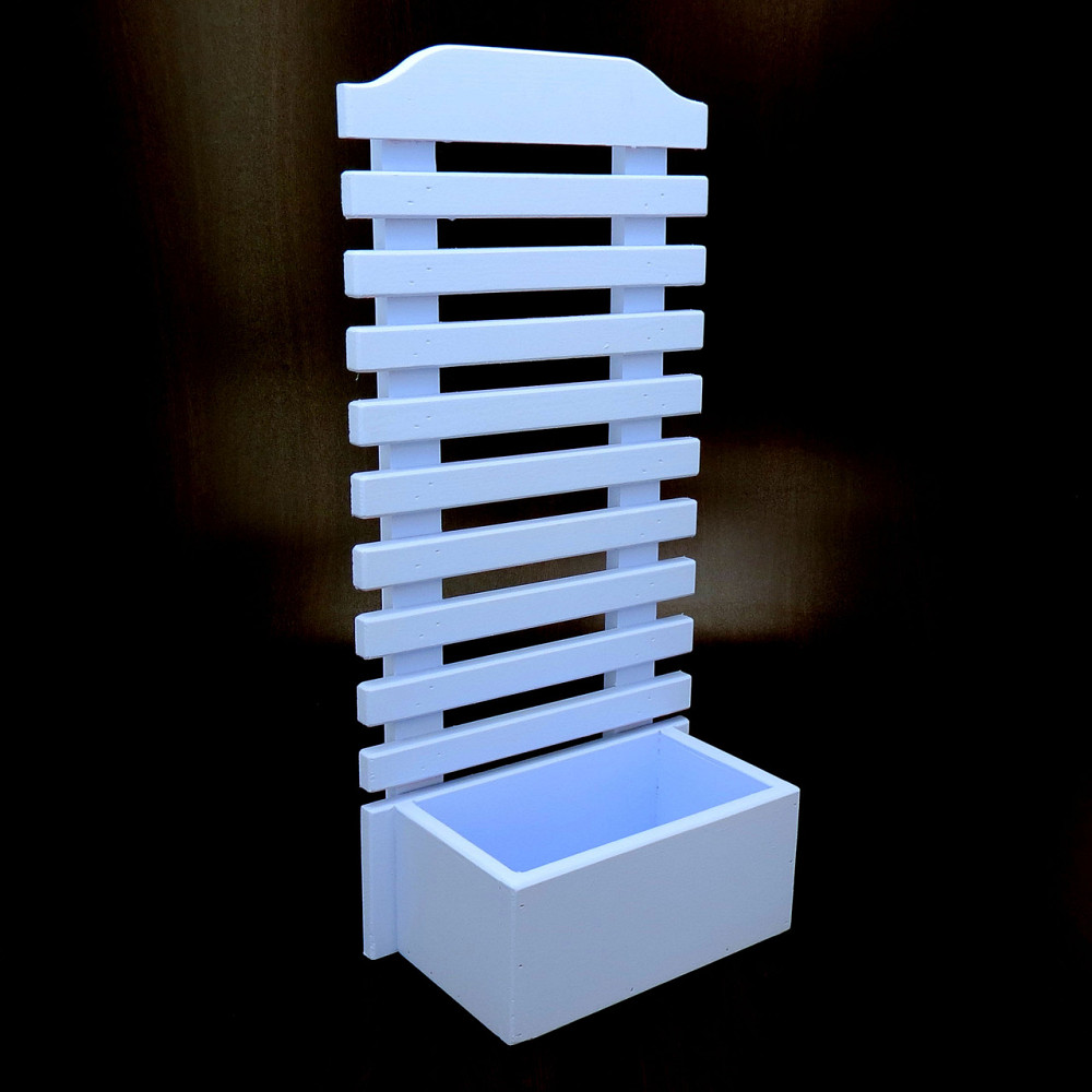 Полка настенная для цветов 