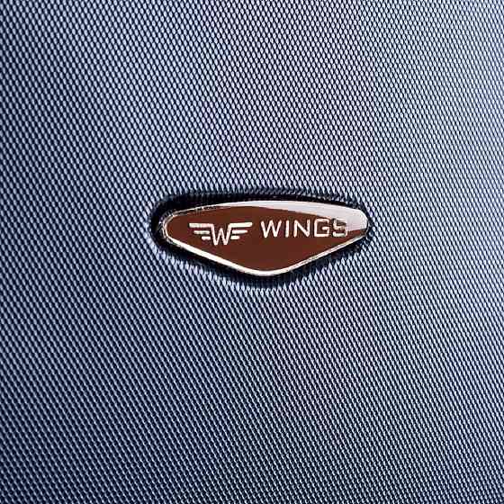 Валіза пластикова WINGS 402 середня 65 см темно-синя Київ