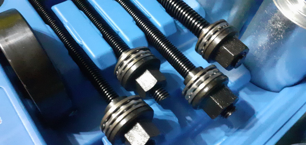 Набір зйомників для заміни сайлентблоків, втулок і підшипників універсальний 26пр.ROCKFORCE RF-933T1 Чернігів - фото 8