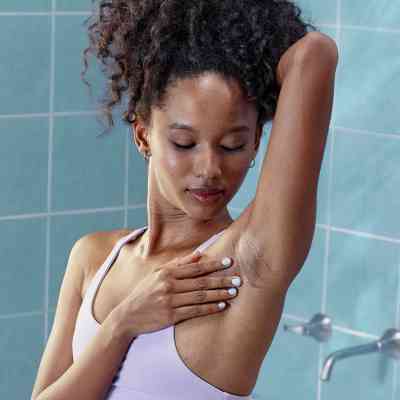 Бритва Gillette Simply Venus 3 Miami с 4 сменными картриджами (8700216878333) Винница