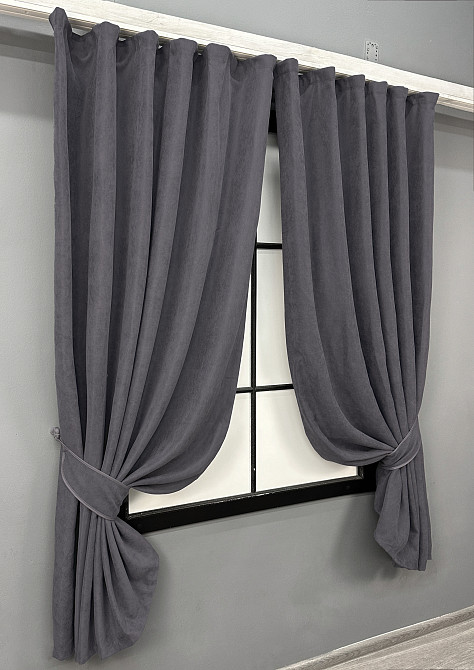 Комплект коротких штор VR-Textil Мікровелюр Petek YL № 1706ш Графітовий 130х170 см 2 шт (35-0377) Київ - фото 2