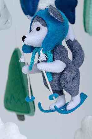 Дитячий мобіль на ліжечко для немовлят WooolyWool «Вовчик на лижах» Київ