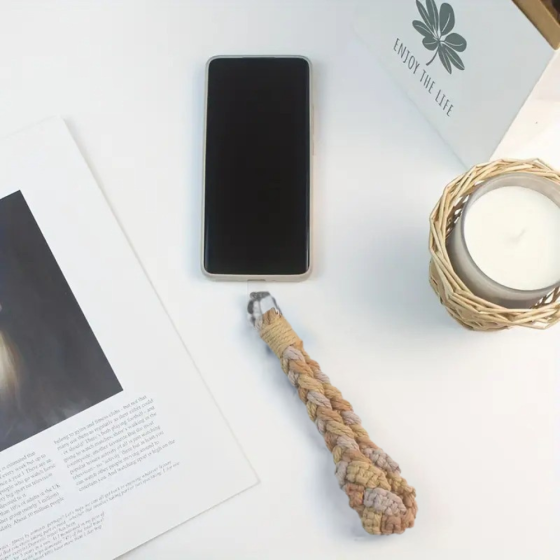 Набор макраме для рукоделия и плетения брелока для ключей и аксессуаров 17.3х3.5см серый,бежевый,коричневый Каменец-Подольский