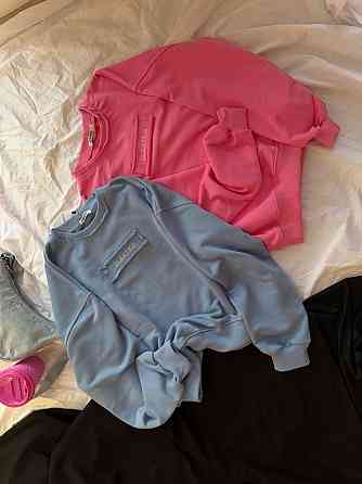 Женский оверсайз свитшот с надписью “Bulochka” турецкая петля Голубой Одесса