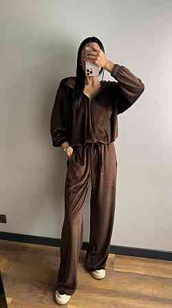 Жіночий стильний костюм-трійка: кофта топ і штани велюр плюш Шоколад, 44/46 Одеса