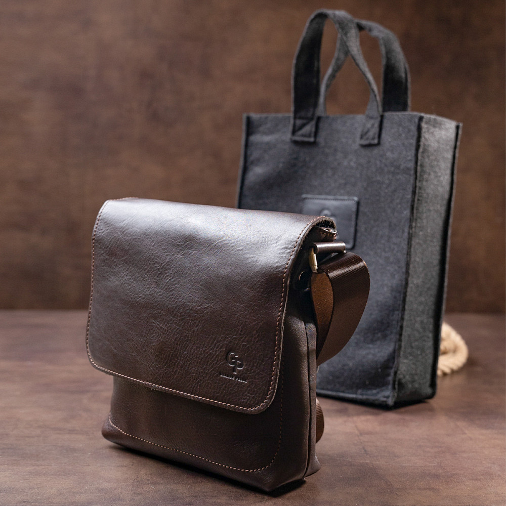 Сумка месенджер в гладкій шкірі GRANDE PELLE 11334 Шоколадна Київ - фото 1