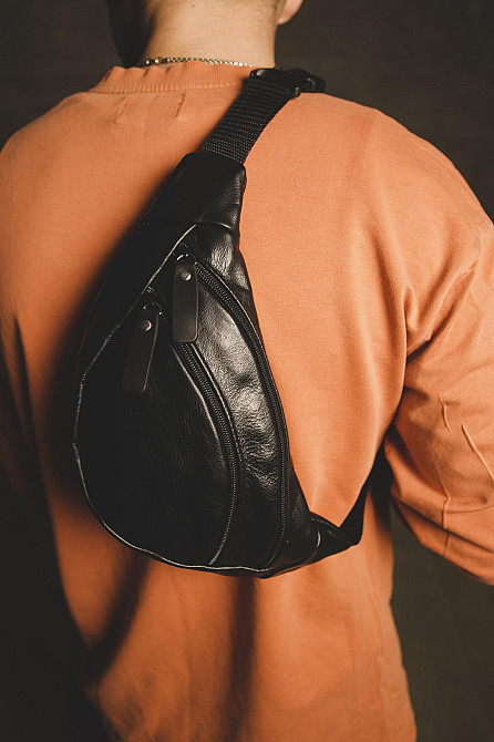 Чоловіча сумка-бананка на пояс з натуральної шкіри SL018 (Чорна) Суми - фото 3
