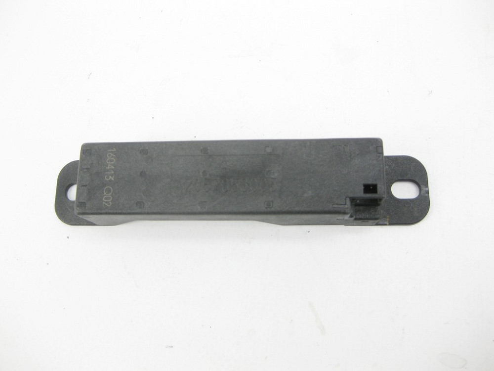 Mercedes-Benz  A2059053005 Антена Keyless-Go R-class short W251 C-Class W205 GLC X253 E-class W213 E-class Coupe C238 CLS C257 E-class W212 SLK/SLC R1 Одесса - изображение 1