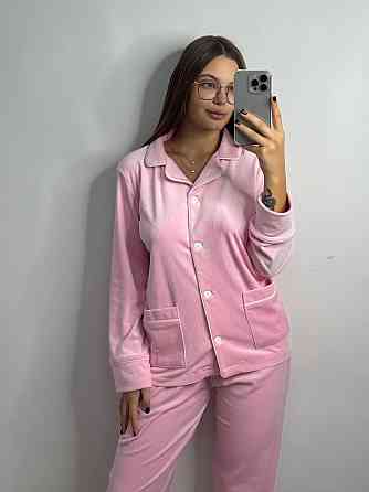 Костюм из плюшевого велюра на пуговицах с двумя карманами L Зефирный Харьков