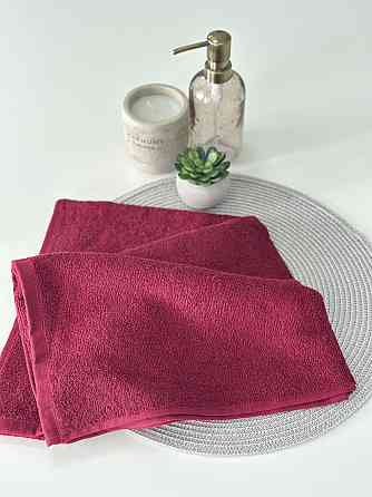 Рушник однотонний Ideal Textile 50х90 см 400 г/м2 бордовий (56860921) Чернівці