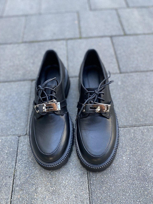 Nikos Туфлі жіночі на низькому ходу класичні з натуральної шкіри на шнурівці 2129 чорні весна-о Коломия - фото 5