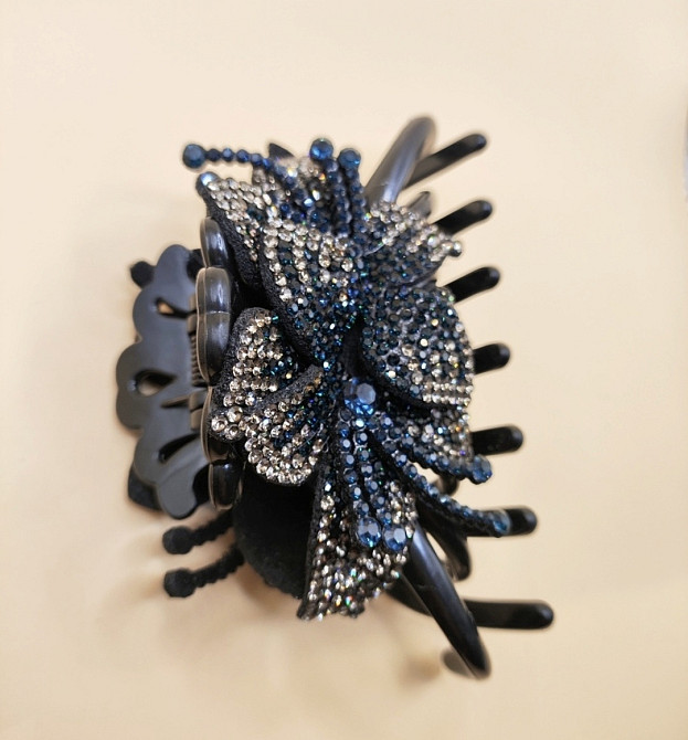 Шпилька-крабик для волосся "Квітки" Чорний Сміла - фото 5
