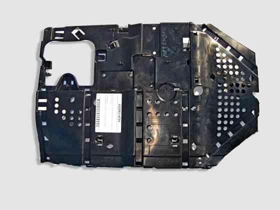 Mercedes-Benz  A2058214700 Кабельний канал під переднім правим сидінням C-Class W205 Одесса