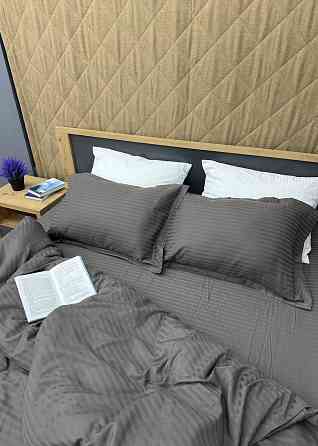Комплект постельного белья Страйп-сатин Полуторный с простыней на резинке 140х200х25, пододеяльник 150х220, 2 наволочки 70х70 Графитовый (88-207) Киев