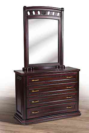 Дзеркало Флоренция, каштан Київ