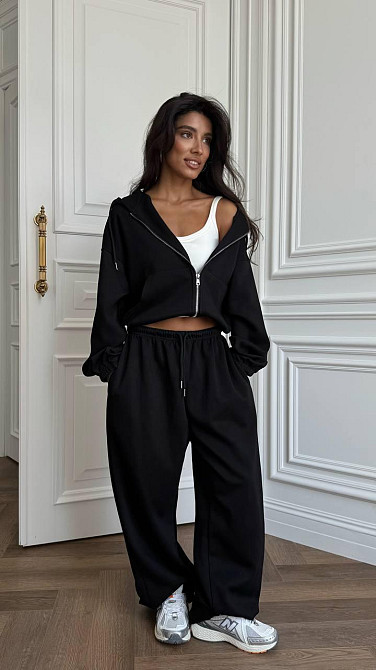 Стильный женский костюм двойка в спортивном стиле турецкая двунитка. 46/48, Черный Одесса - изображение 1