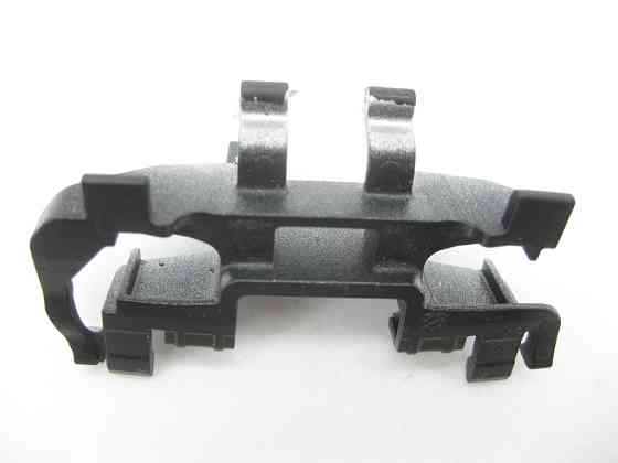 Mercedes-Benz  A2129910098 Кріплення молдингу даху E-Class W212 Одесса