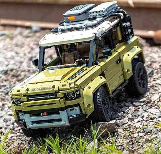 Конструктор Technic Land Rover Defender 42110, Ленд Ровер 4×4, 2573 детали Киев
