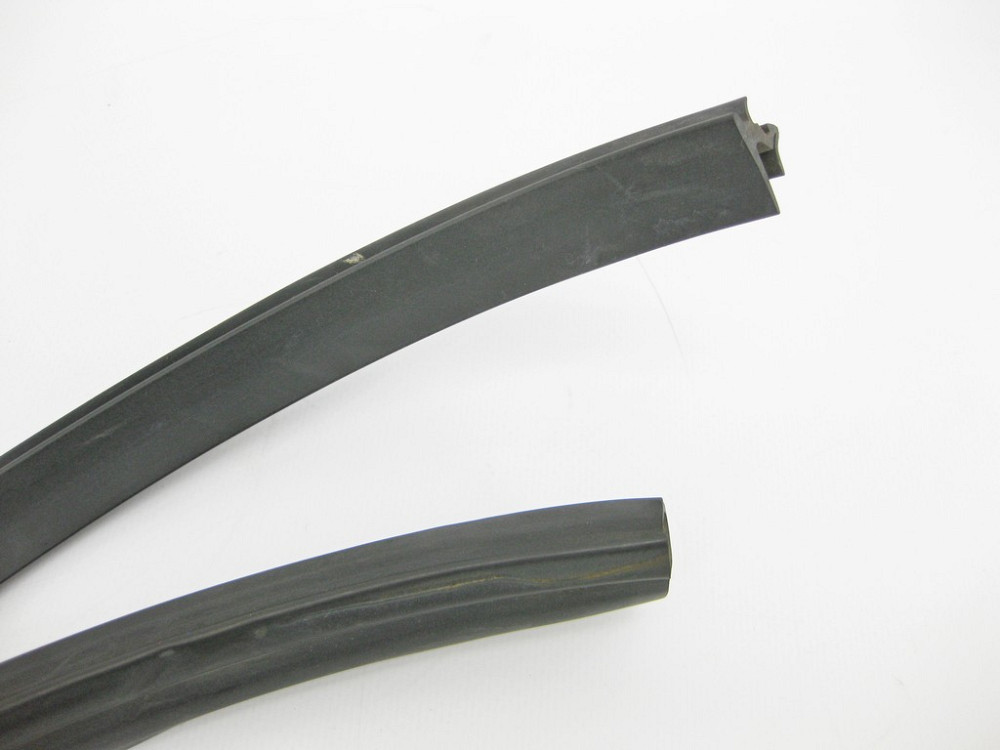 Mercedes-Benz  A2206902498 Ущільнювач над правими дверима long S-Class W220 Одеса - фото 8