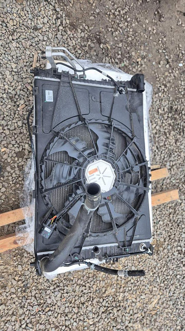 Кассета радиатора охлаждения двигателя хюндай тюксон 21-24 2.0 бен Київ - фото 1