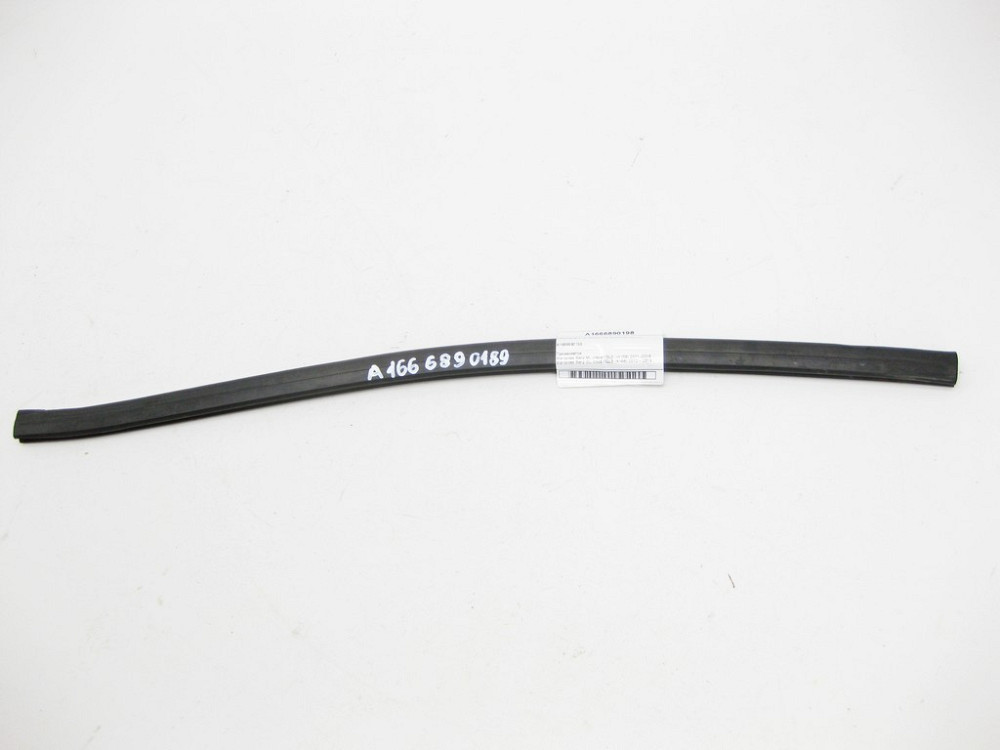 Mercedes-Benz  A1666890198 Ущільнювач на панелі під радіатор нижній ML/GLE W166 GL/GLS X166 Одеса - фото 3