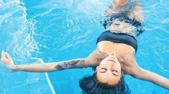 Набор для чистки бассейнов с насадкой-пылесосом для дна, 249 см, Avenli (Польша) Киев