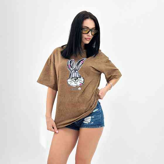 Летняя женская футболка 