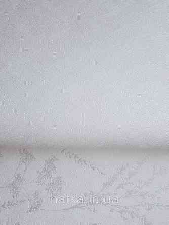 Шпалери вінілові на флізеліні Grandeco Universe 5 однотонні тонкі смужки павутинка білі UI1001 Київ