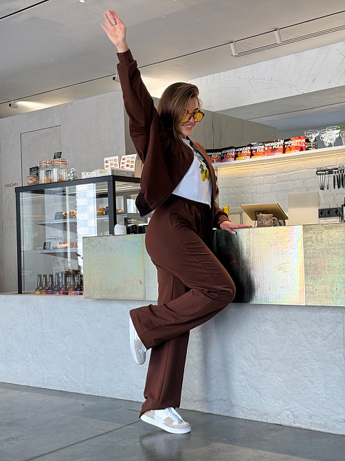 Жіночий трикотажний костюм оверсайз з широкими штанами Коричневий XS-S Харків - фото 3