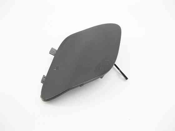 Mercedes-Benz  A2058850724 Нова кришка - заглушка буксирувального гака в передньому бампері C-Class W205 Одесса