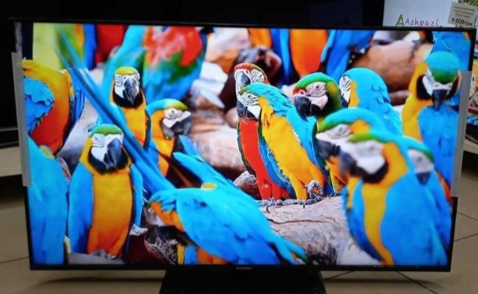 Телевизор Безрамный: 55