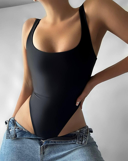 Женский базовый слитный купальник без чашечек из бифлекса Одесса - изображение 5