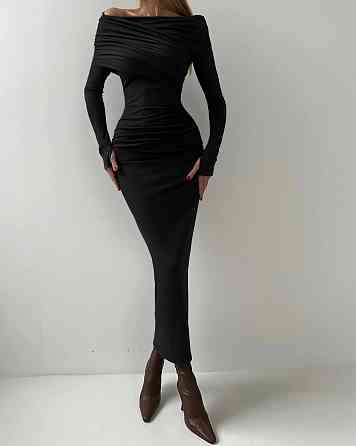 Женское силуэтное платье трансформер с открытыми плечами трикотаж Одесса