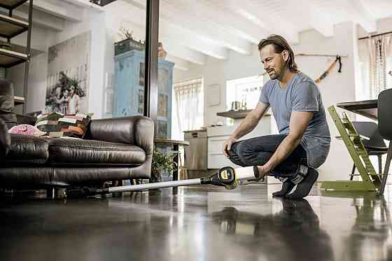 Аккумуляторный пылесос Kärcher VC 6 Cordless ourFamily 1.198-670.0, 250 Вт, 25.2 В, HEPA 12 Киев