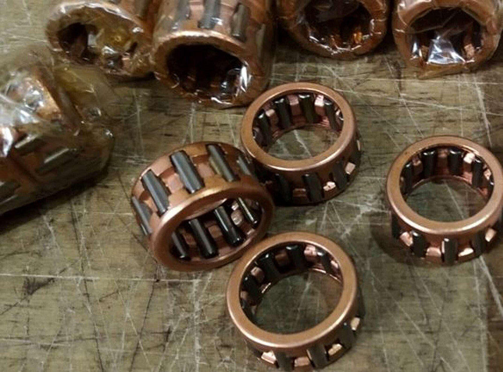 Сепаратор нижньої головки шатуна КАРПАТИ (червоний) (Індія) ADR Київ - фото 1